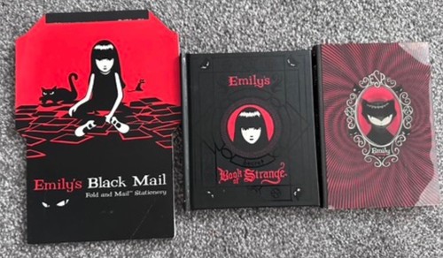 Emily black mail fold and - black,
